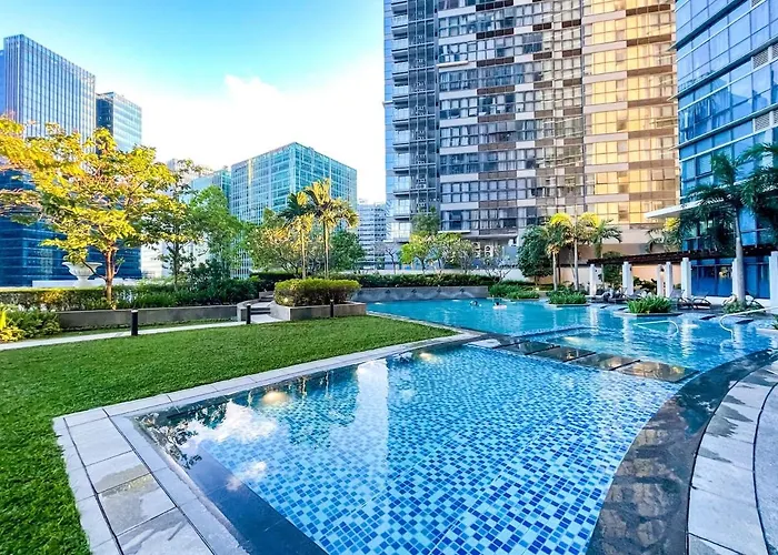 Ultra-luxury 3br Penthouse In Uptown Bgc *